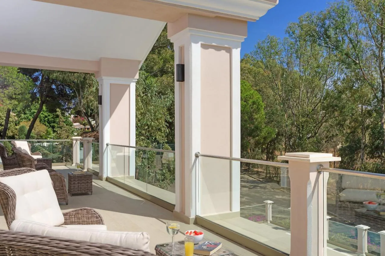 Villa Bella - Stunning 5 Bedroom Villa With Pool La Cala De Mijas Spain